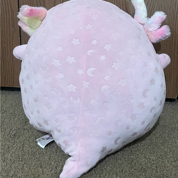 Cressida The Axolotl Squishmallow Plush - Picture 4 of 5